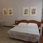 Affittacamere Affittacamere La Spezia Inn 3*