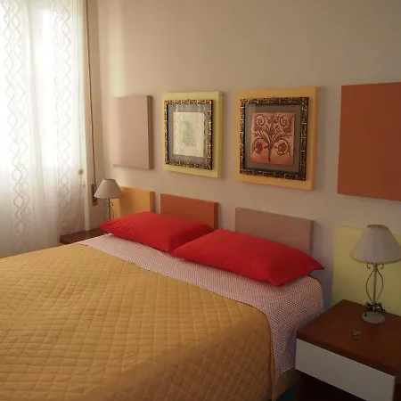 Affittacamere La Spezia Inn Pensionat